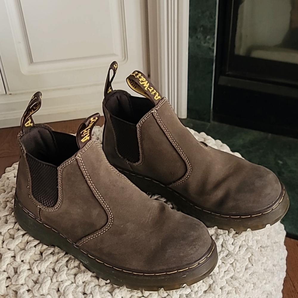 Dr Martens Suede Hardie Boots
